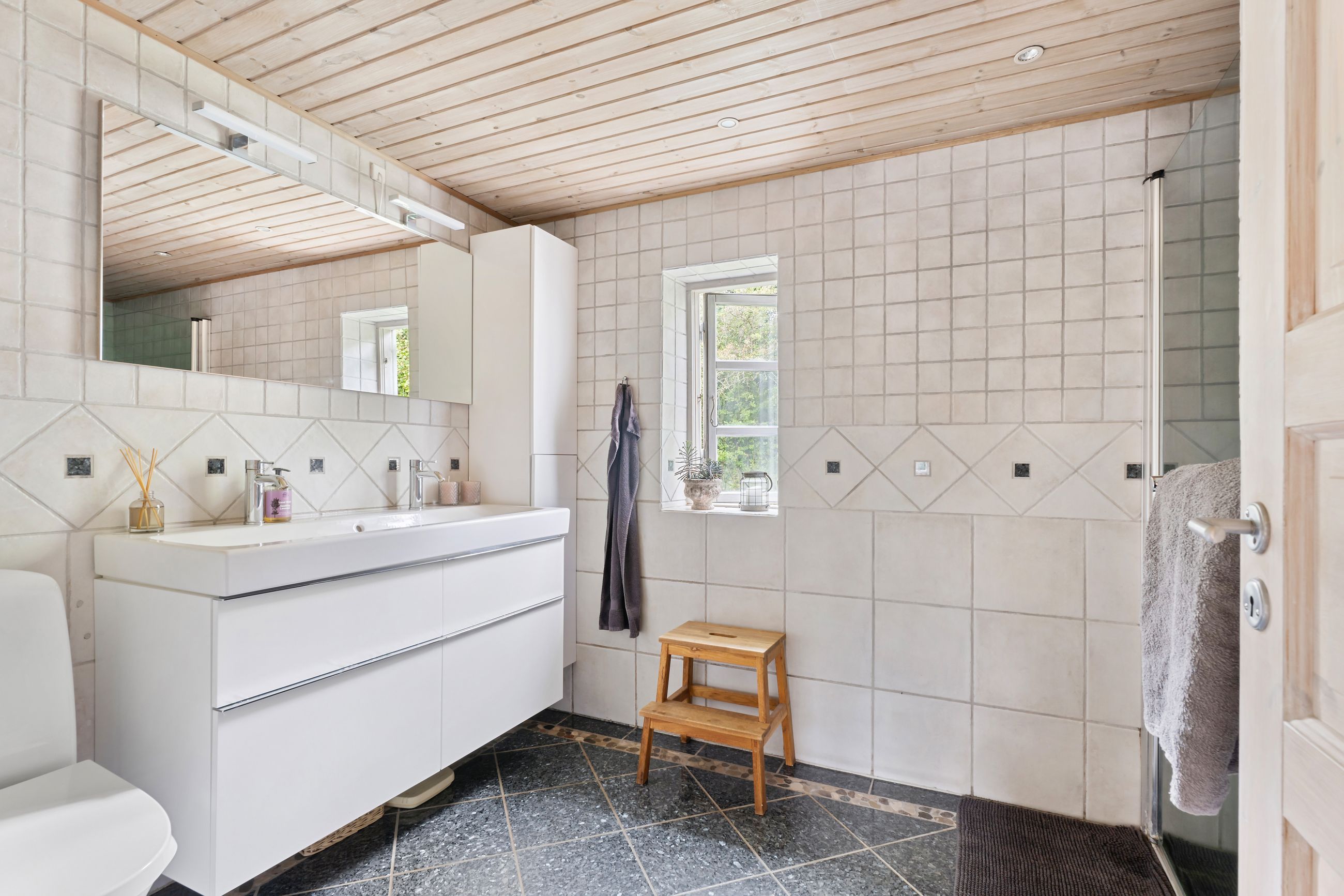 Toftholmvej 18, Lammefjorden, Asnæs - Badeværelse