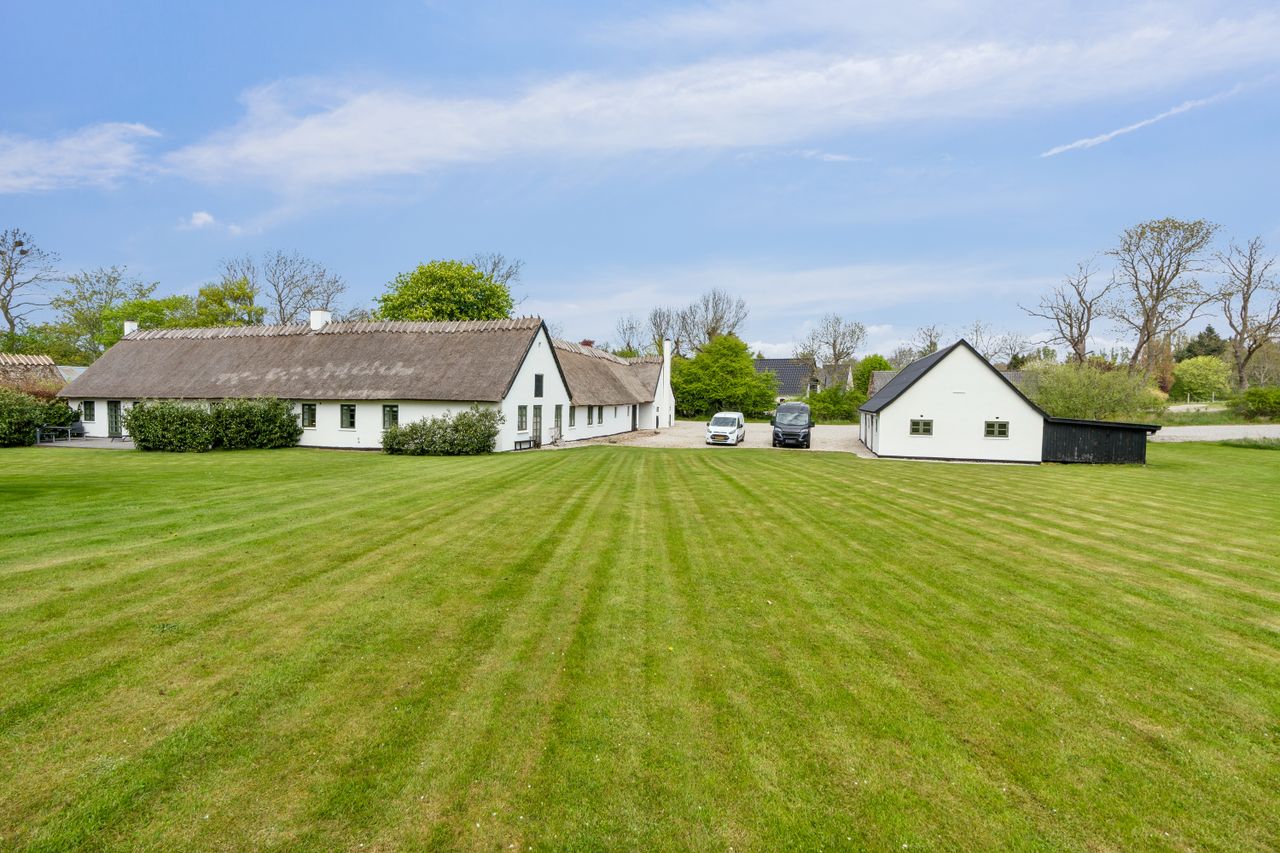 Ejendomsbillede 2 af 36