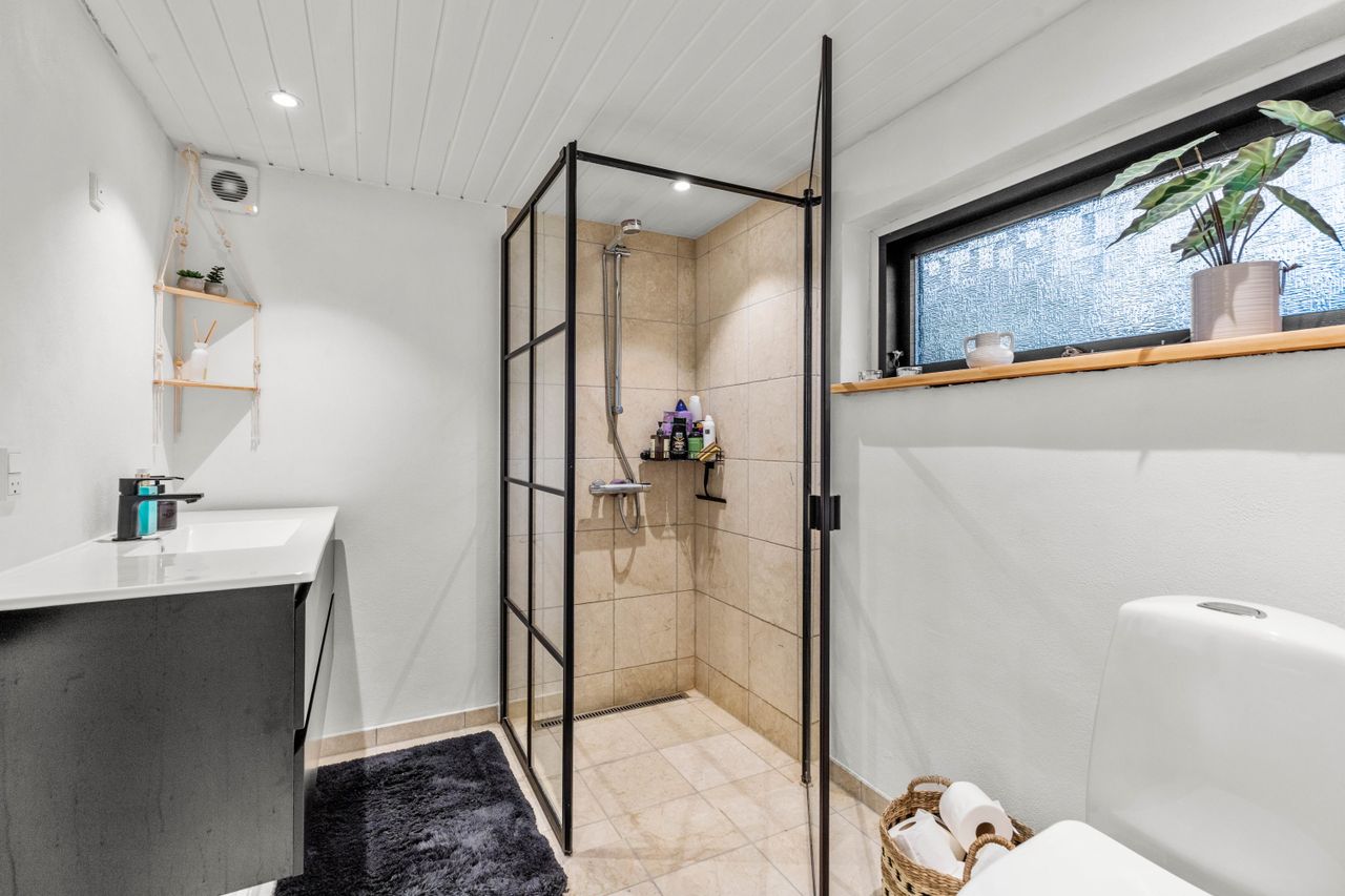 Ejendomsbillede 2 af 39