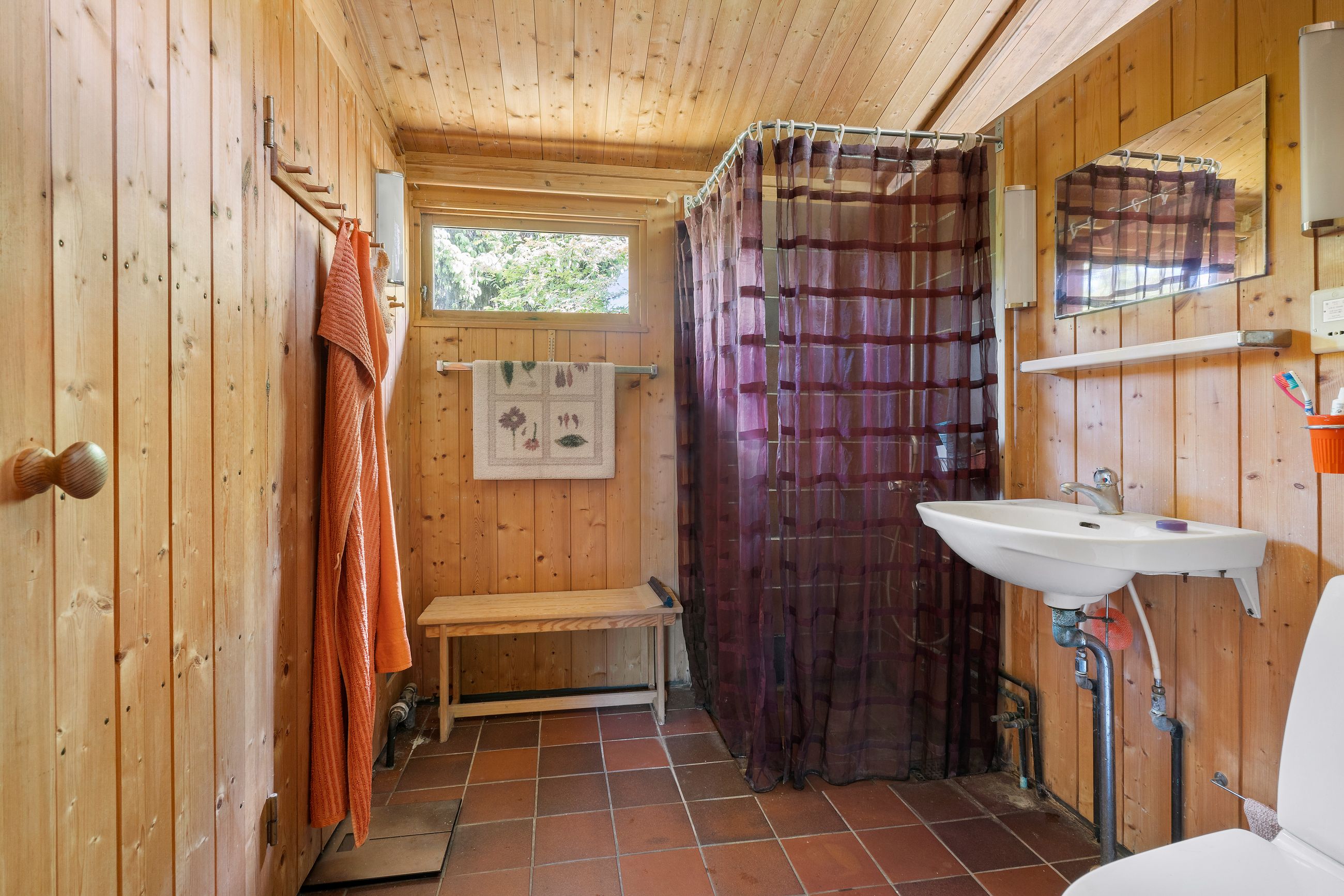 Langesøvænget 6, Rørvig - 19-Toilet.jpg