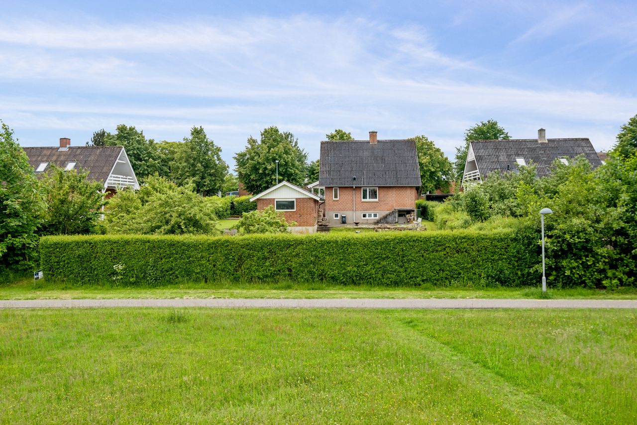 Ejendomsbillede 2 af 28