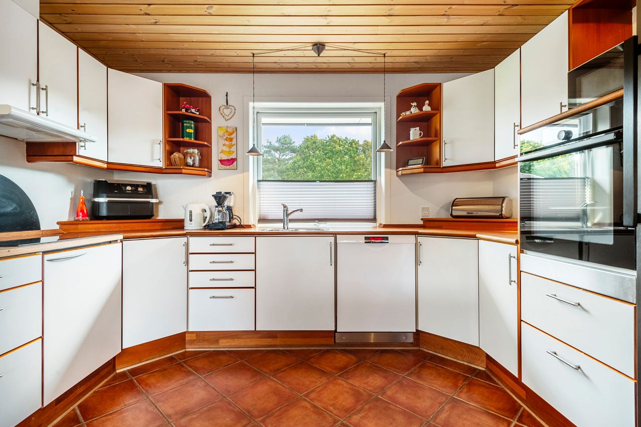 Ejendomsbillede 3 af 25