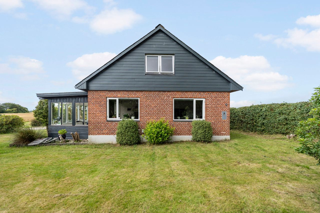 Ejendomsbillede 3 af 20