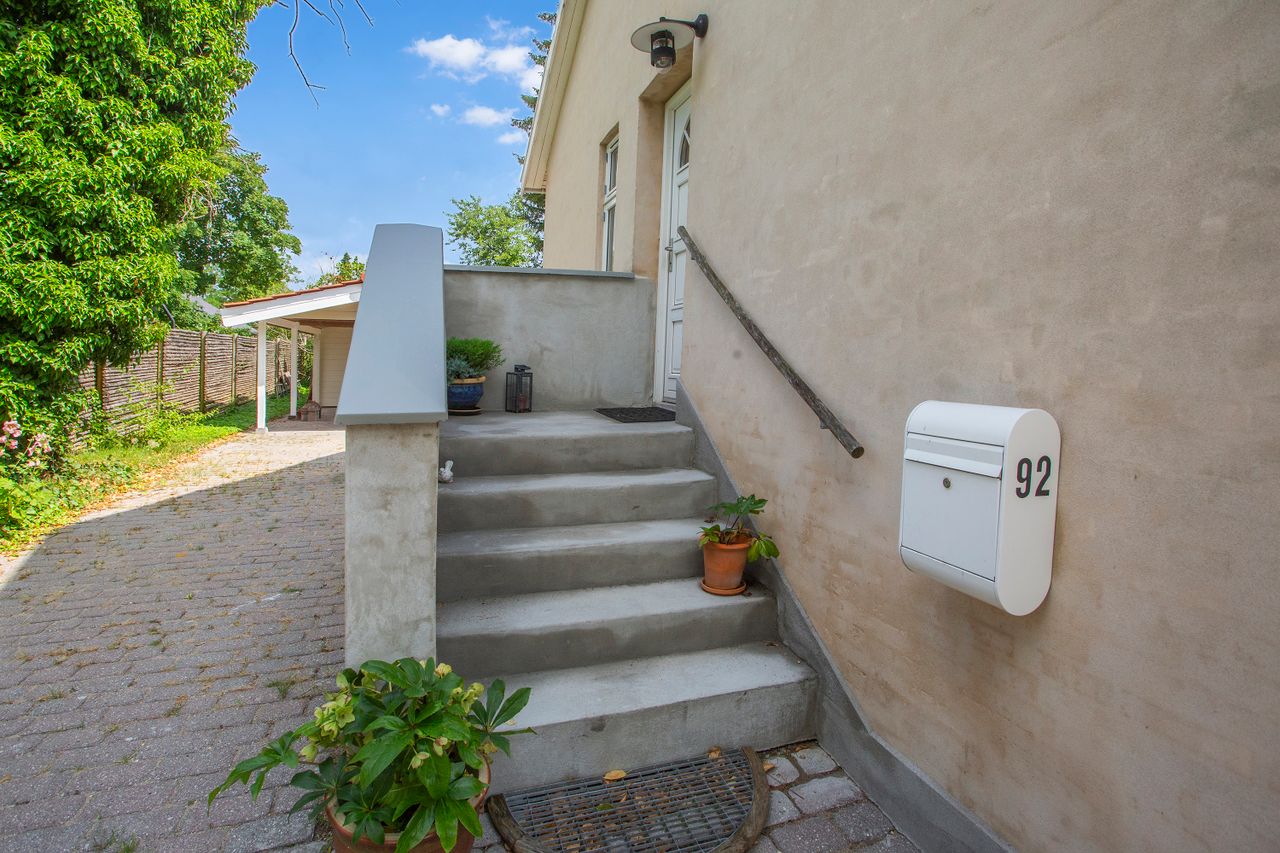 Ejendomsbillede 3 af 44