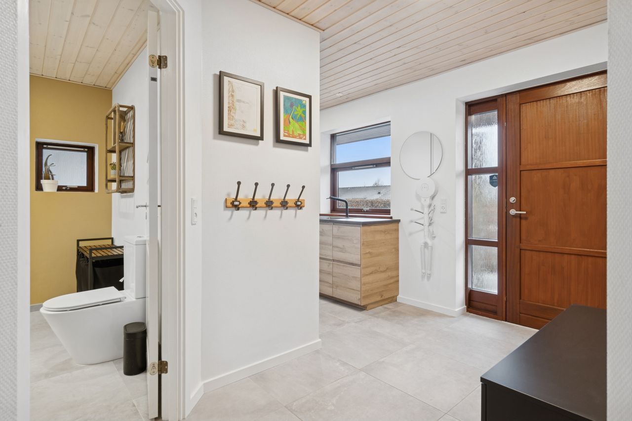 Ejendomsbillede 3 af 23