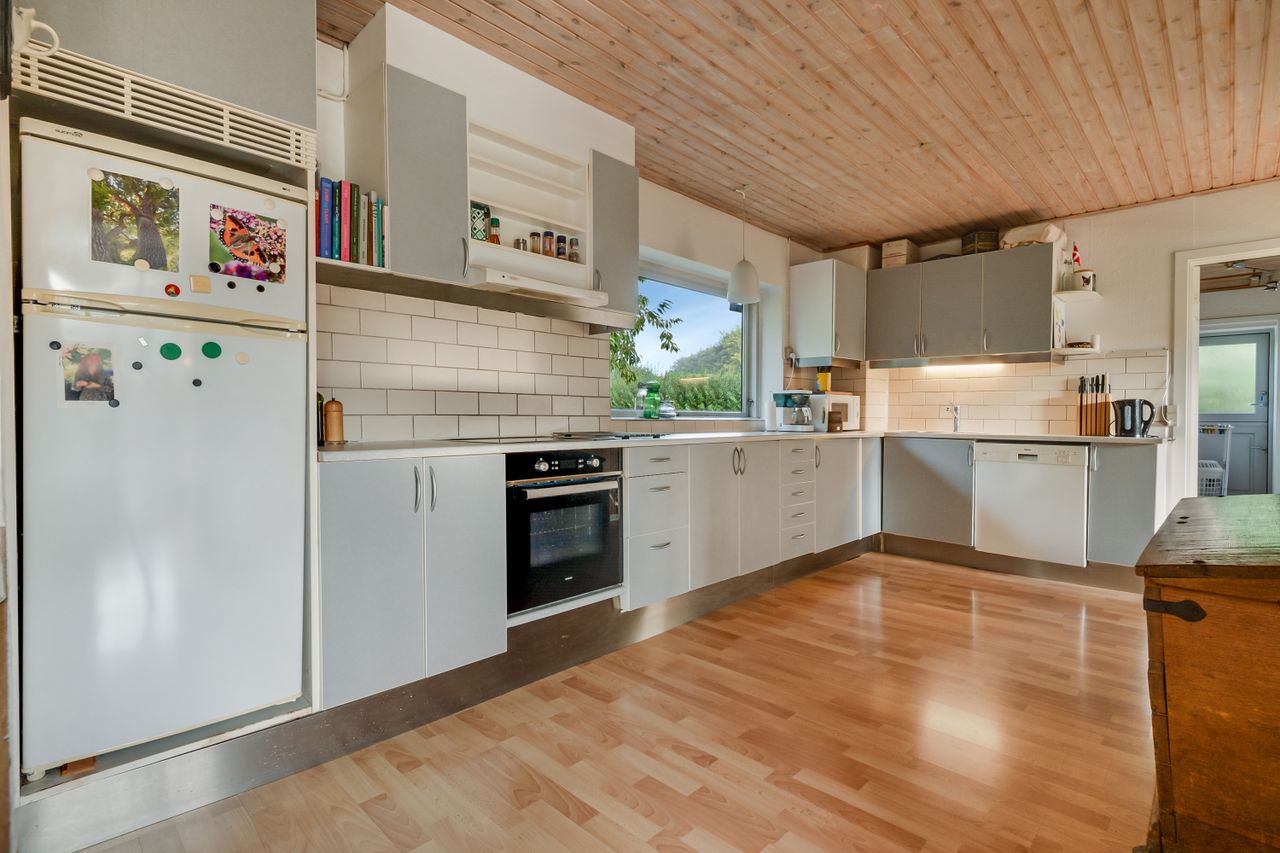 Ejendomsbillede 3 af 25