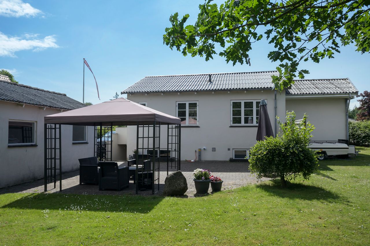 Ejendomsbillede 3 af 22