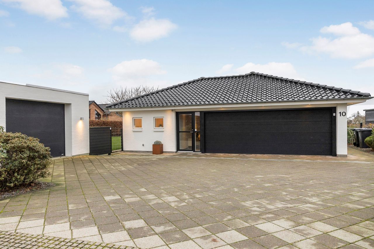 Ejendomsbillede 2 af 21