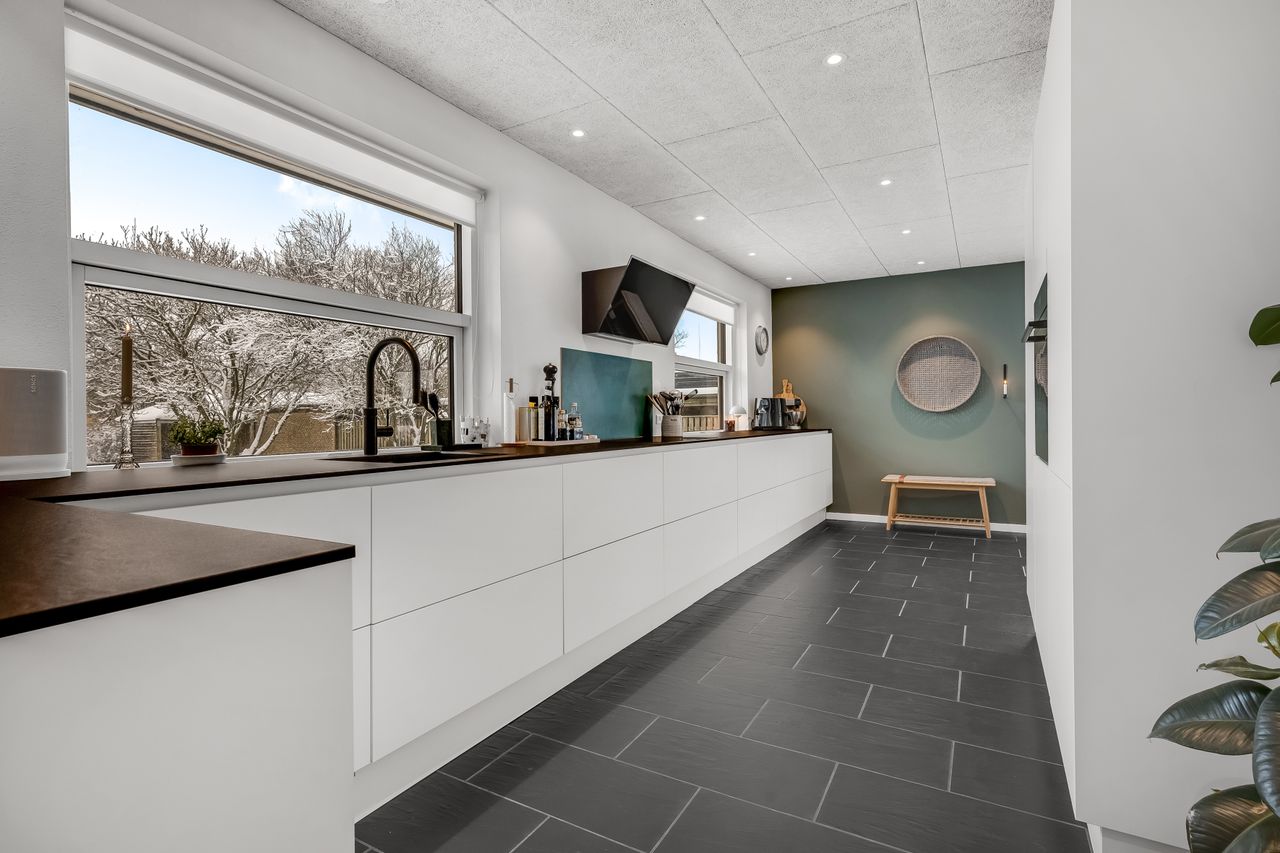 Ejendomsbillede 3 af 28