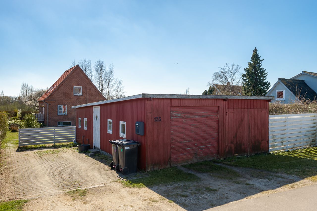 Ejendomsbillede 3 af 38