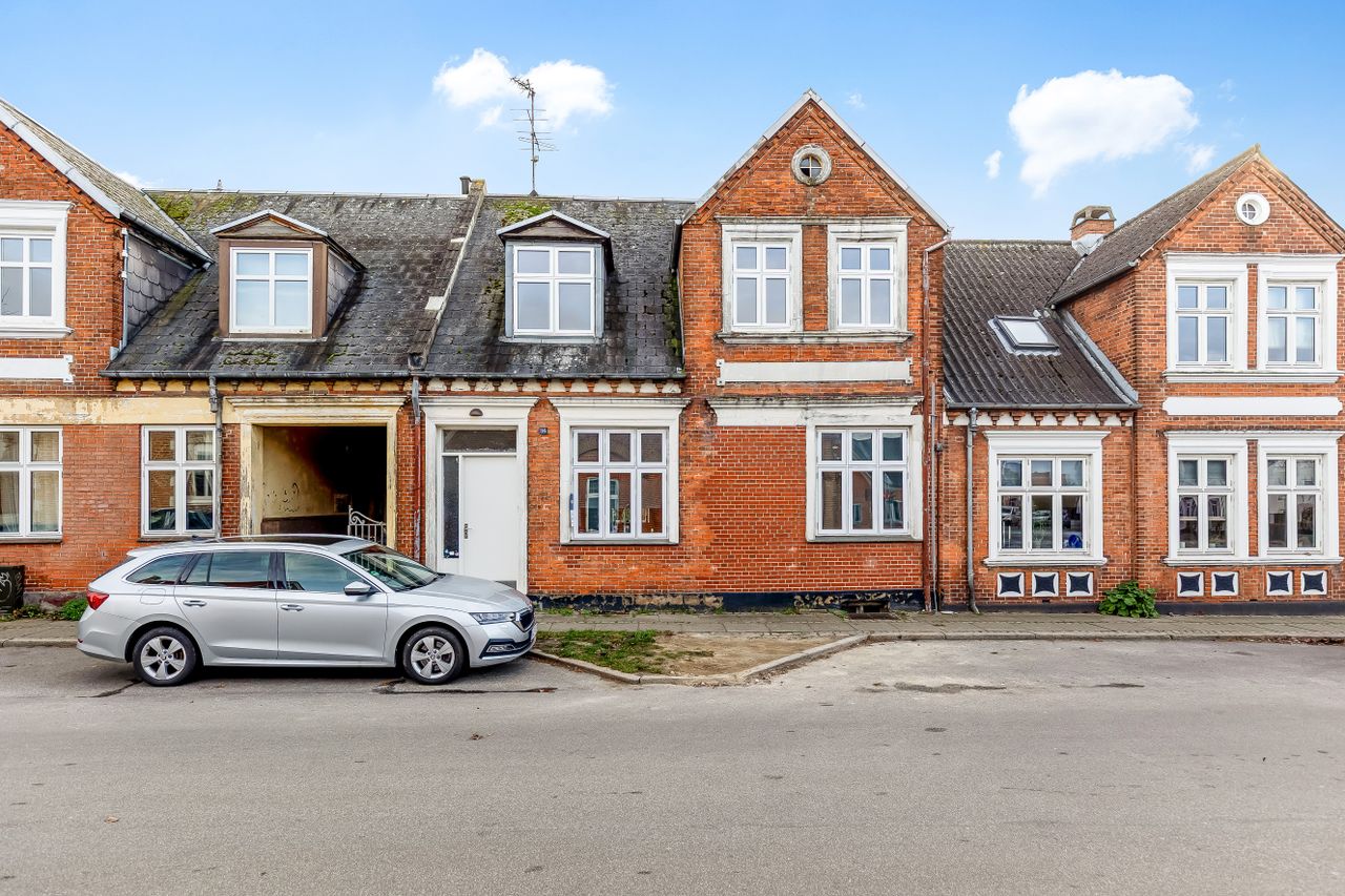 Ejendomsbillede 2 af 23