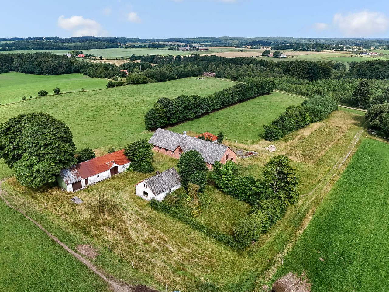 Ejendomsbillede 3 af 31