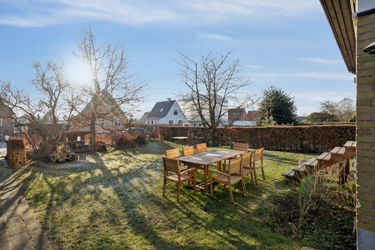 Ejendomsbillede 2 af 30