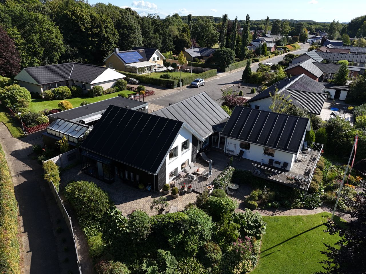 Ejendomsbillede 2 af 48