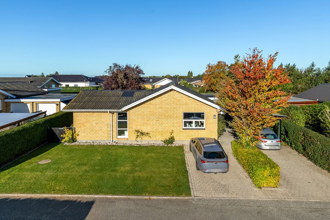 Ejendomsbillede 2 af 29