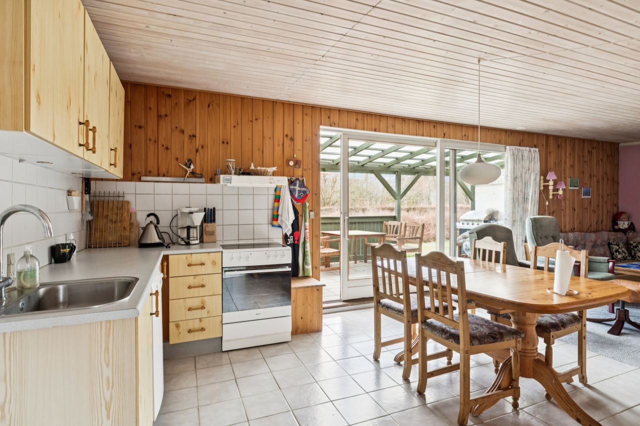 Ejendomsbillede 3 af 17