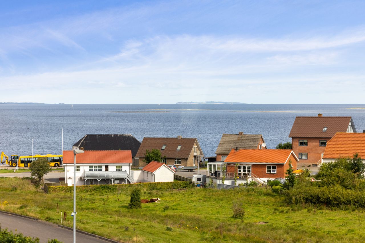 Ejendomsbillede 2 af 33