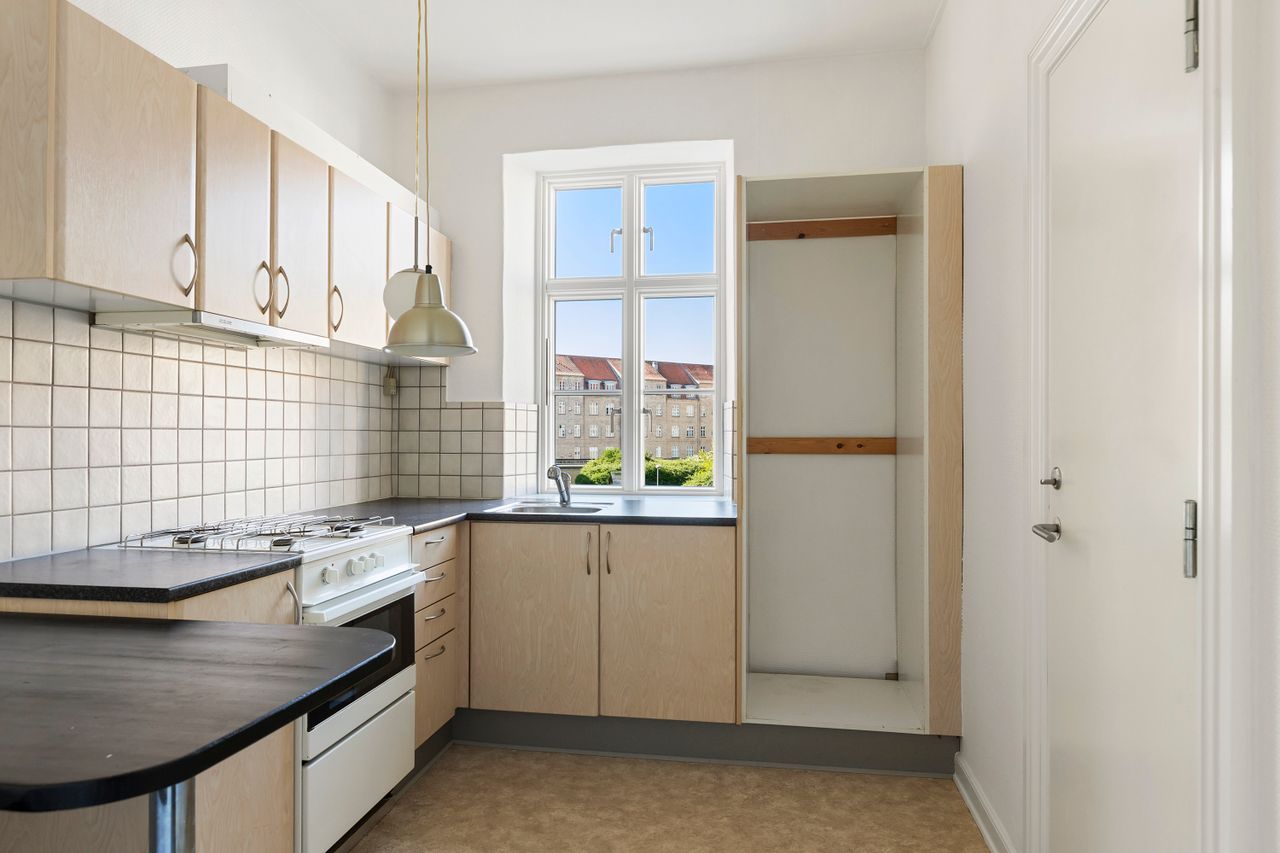 Ejendomsbillede 3 af 21