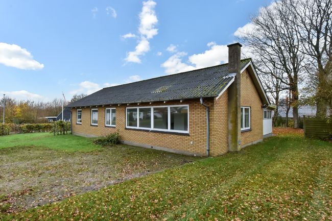 Fuglebakken 1,  Thyregod