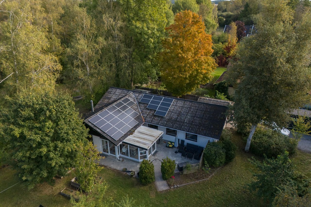 Ejendomsbillede 2 af 32