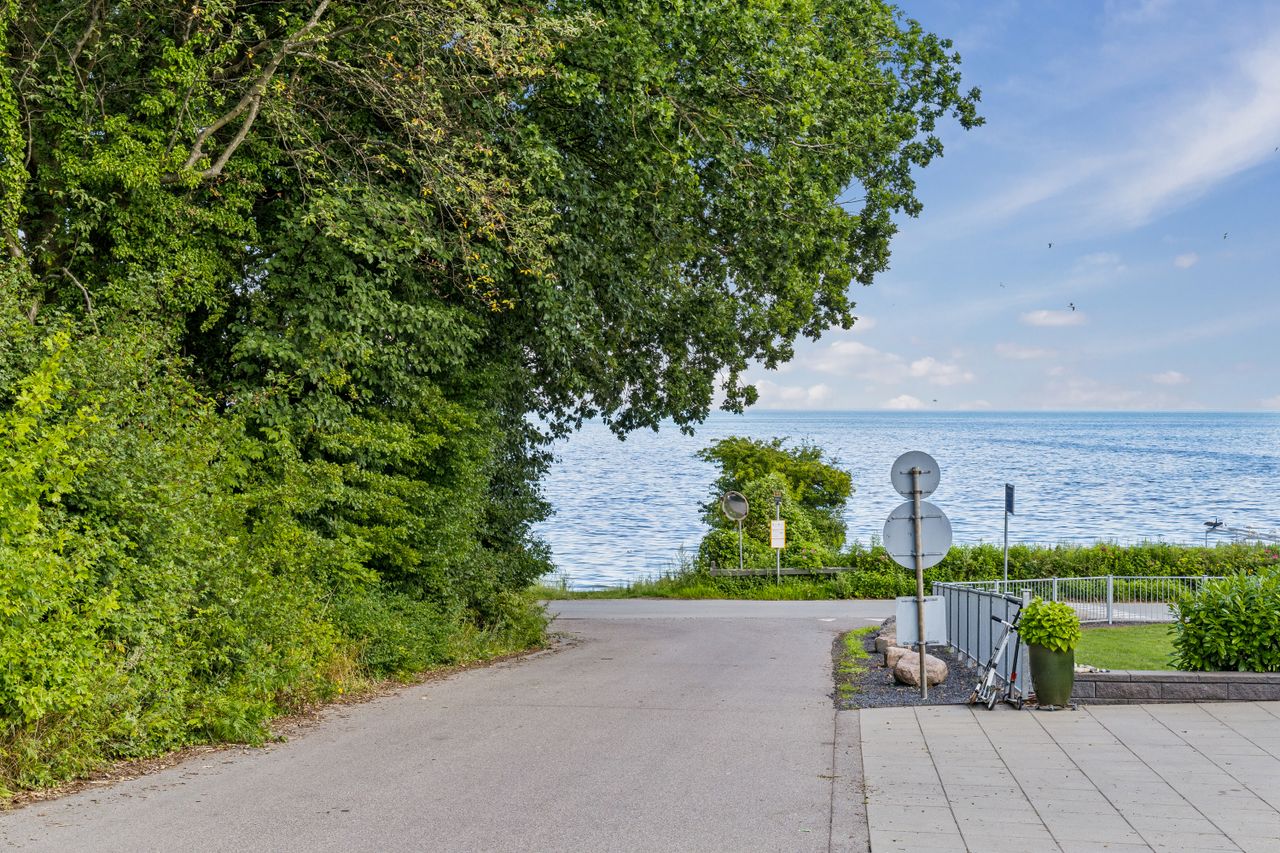 Ejendomsbillede 2 af 38