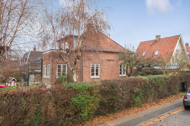 Egholmvej 23,  Villa