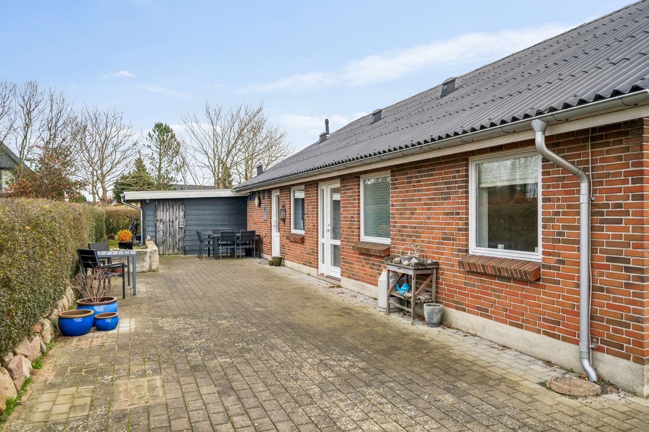 Ejendomsbillede 3 af 24