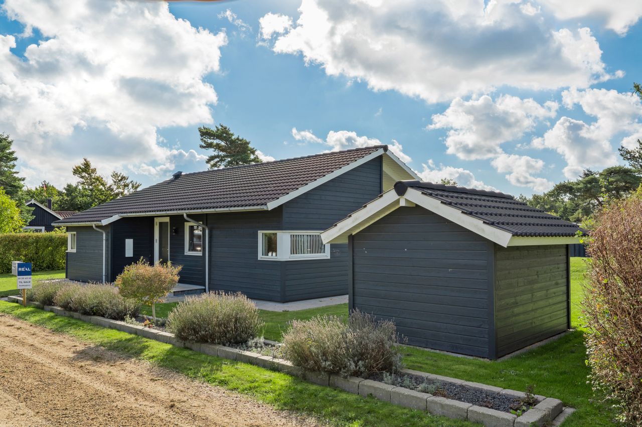 Ejendomsbillede 2 af 35