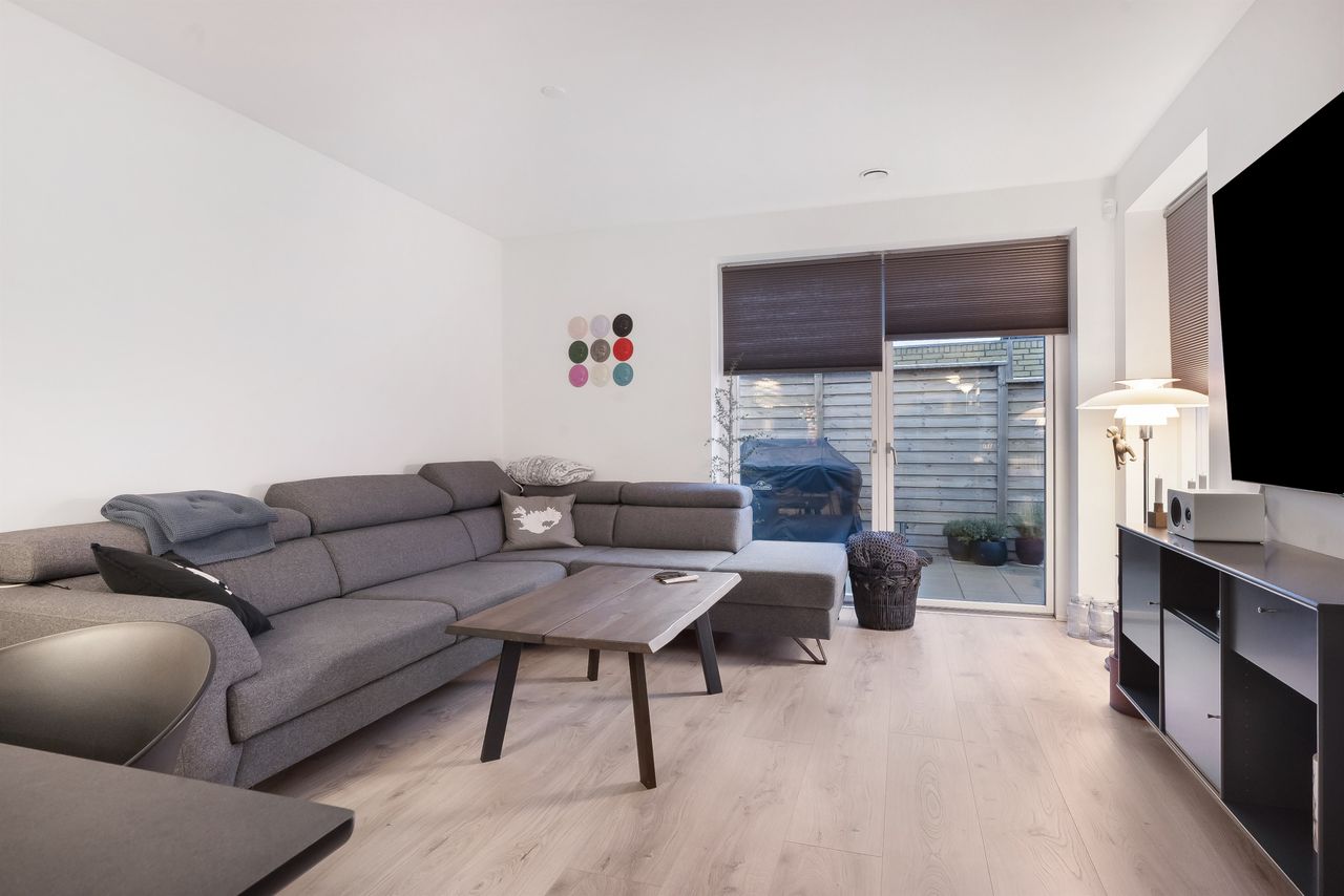 Ejendomsbillede 3 af 16