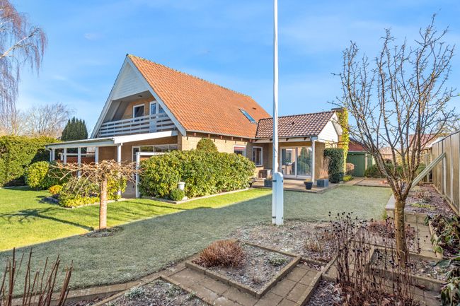 Peter Bangs Vej 84,  Villa