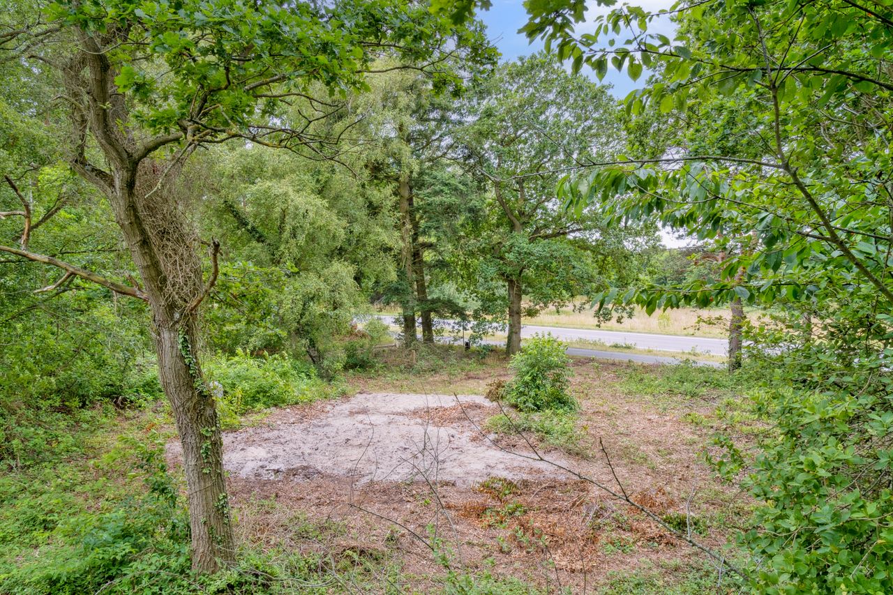 Ejendomsbillede 2 af 10