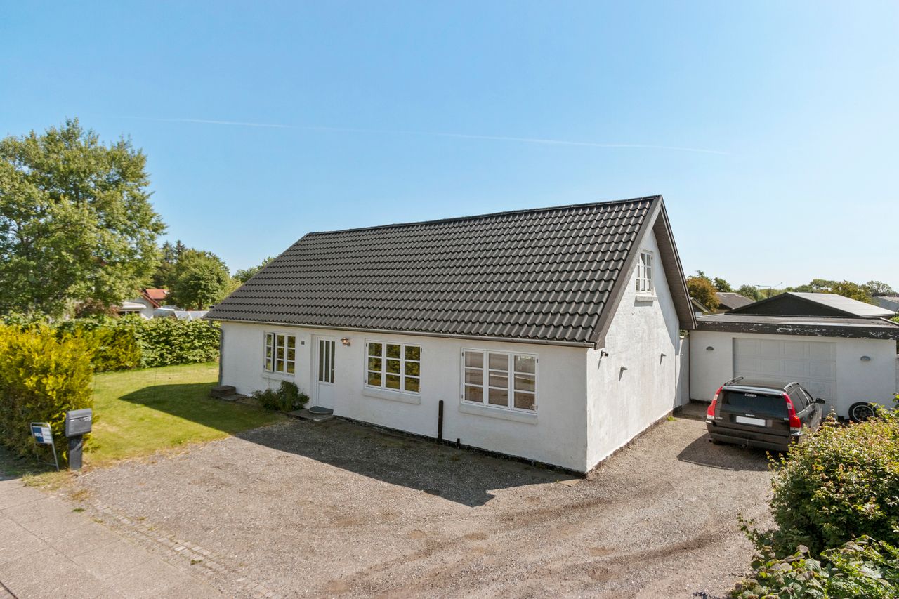 Ejendomsbillede 2 af 22