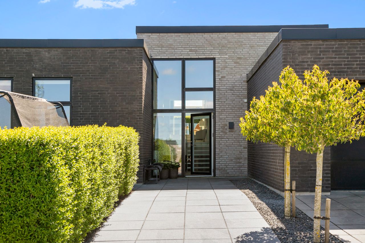 Ejendomsbillede 2 af 59