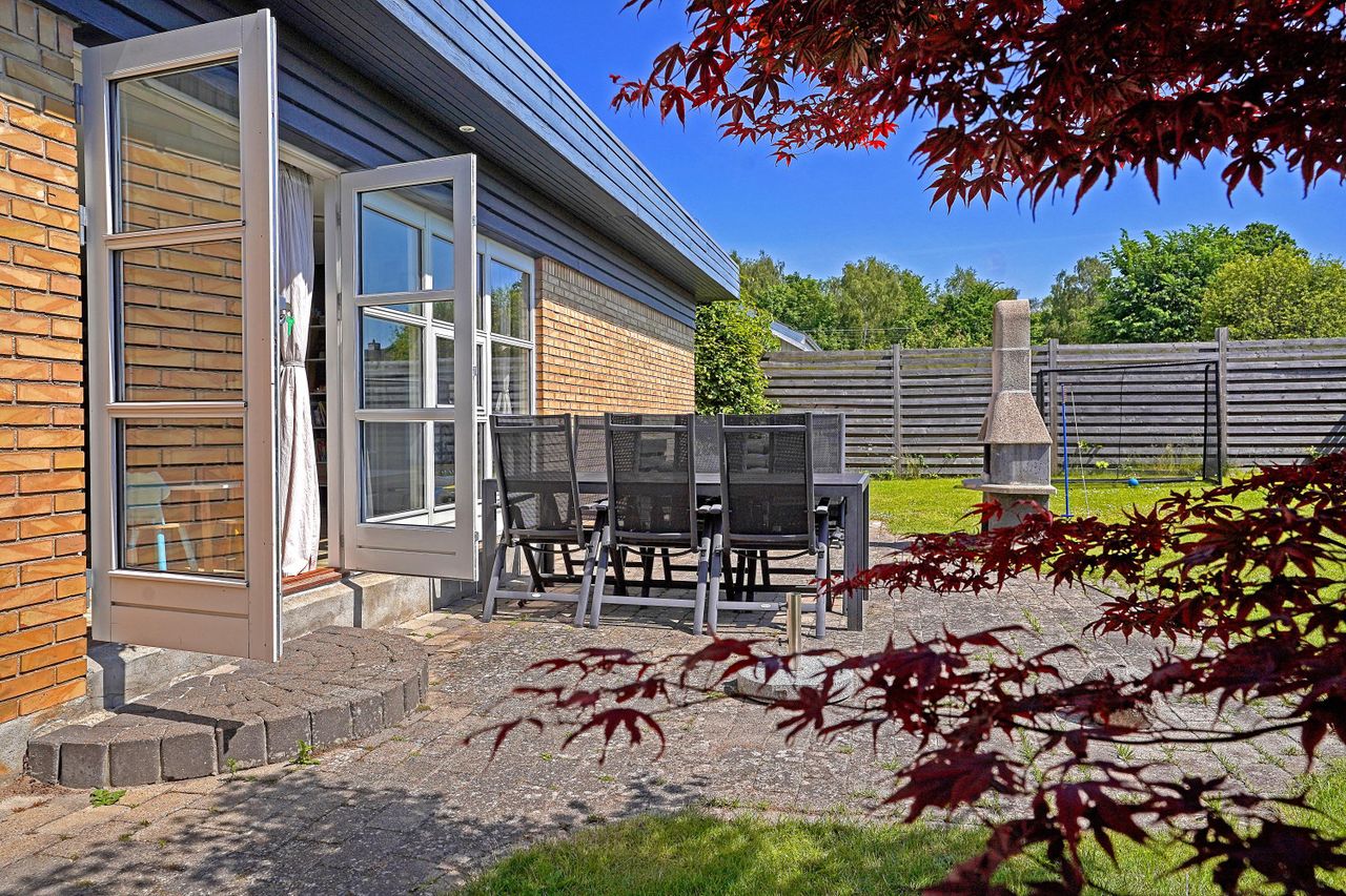 Ejendomsbillede 2 af 24