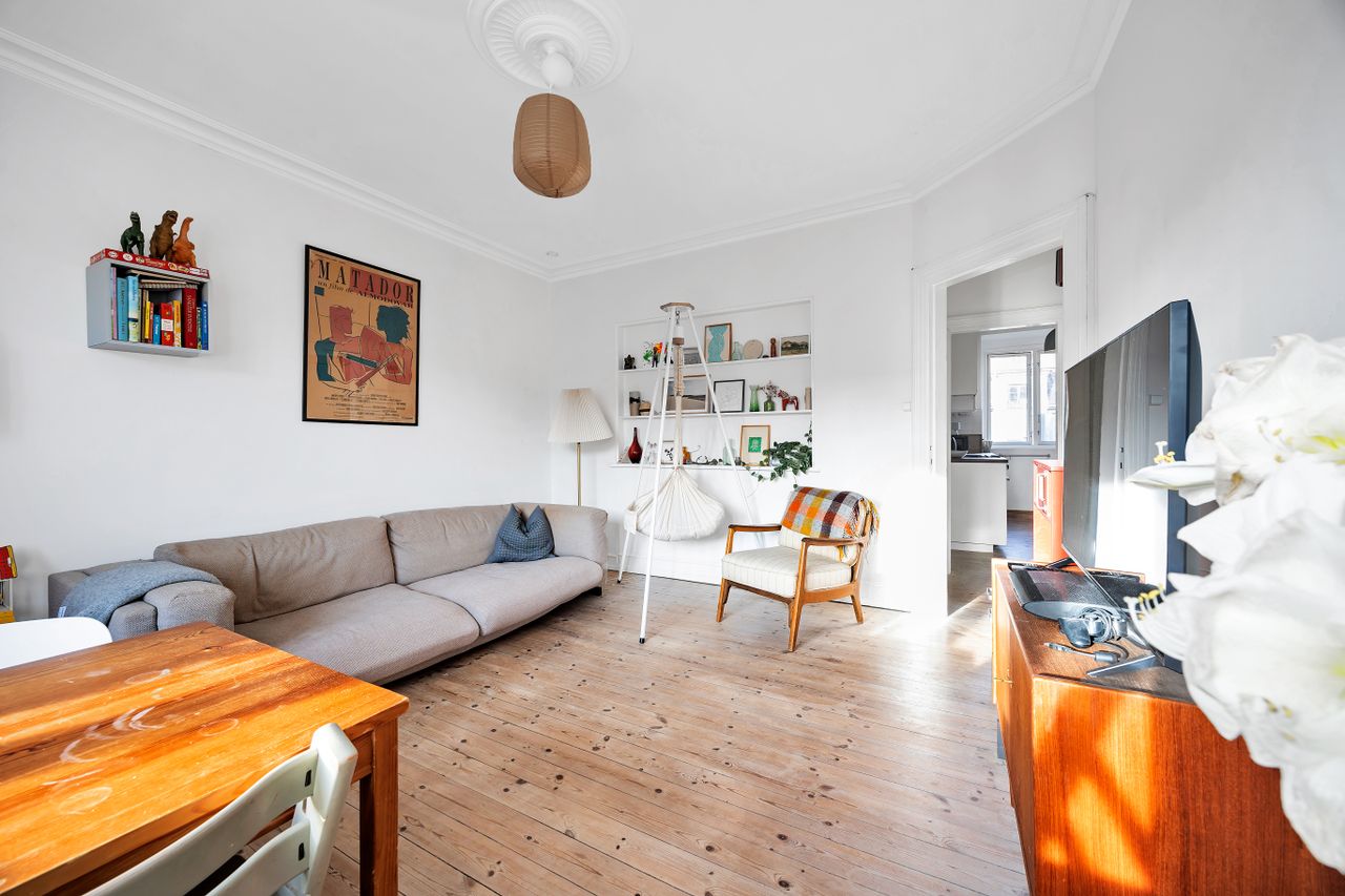 Ejendomsbillede 2 af 18