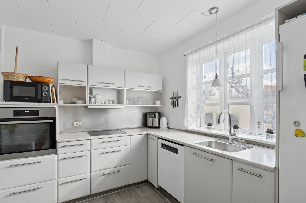 Ejendomsbillede 2 af 28