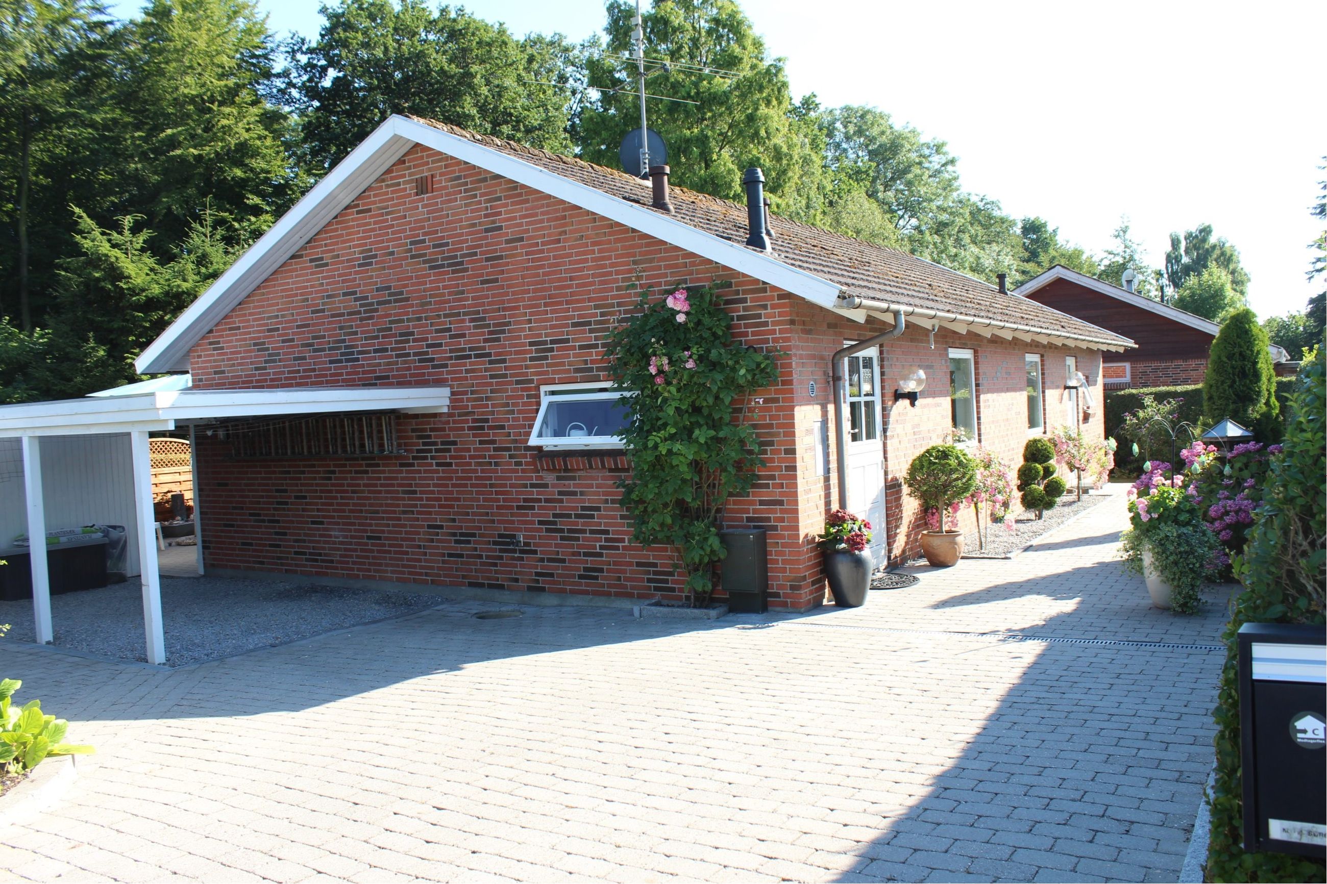 Troldeskovvej 8 Villa