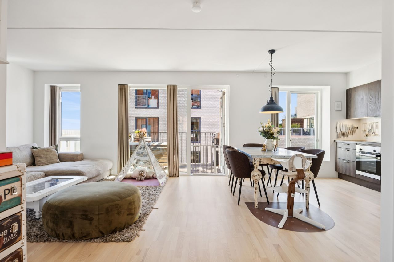 Ejendomsbillede 2 af 31