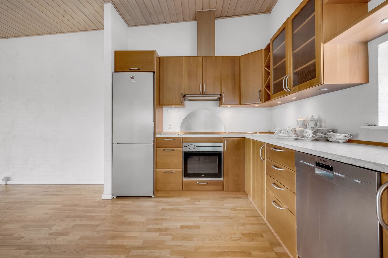 Ejendomsbillede 3 af 27