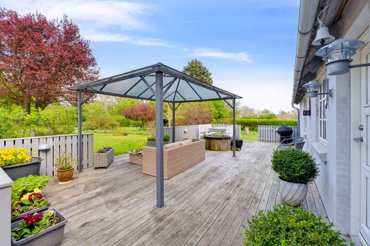 Ejendomsbillede 2 af 21