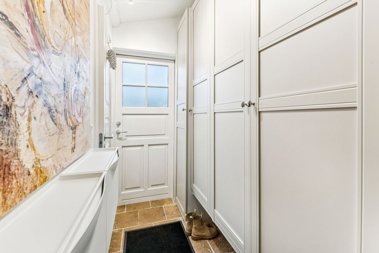 Ejendomsbillede 3 af 19