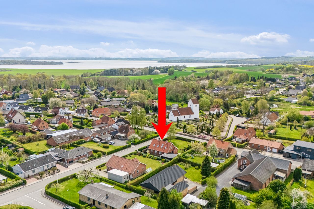 Ejendomsbillede 2 af 30