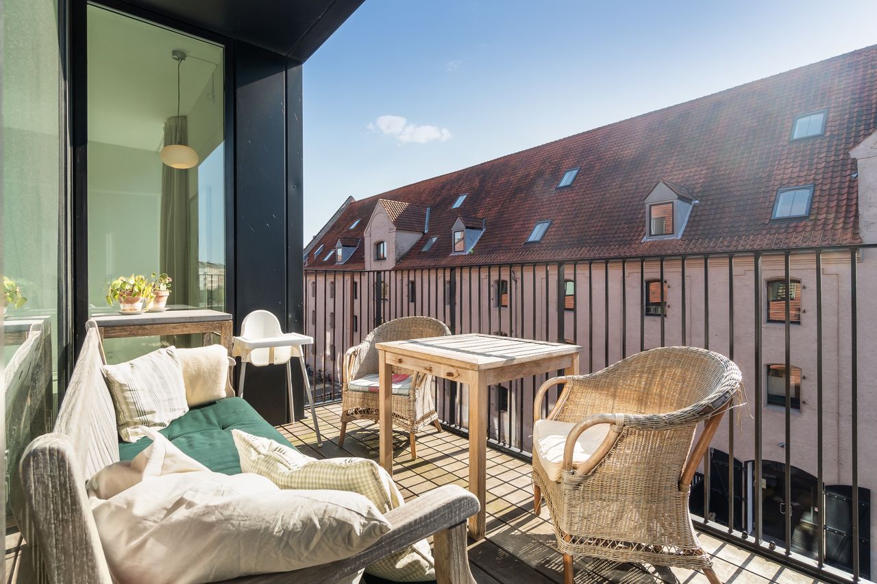 Ejendomsbillede 2 af 23