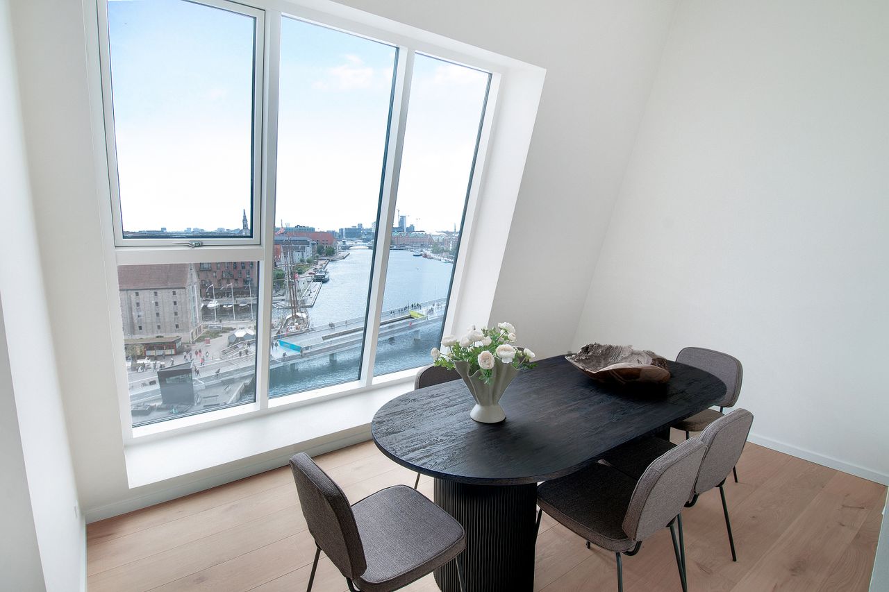 Ejendomsbillede 3 af 18