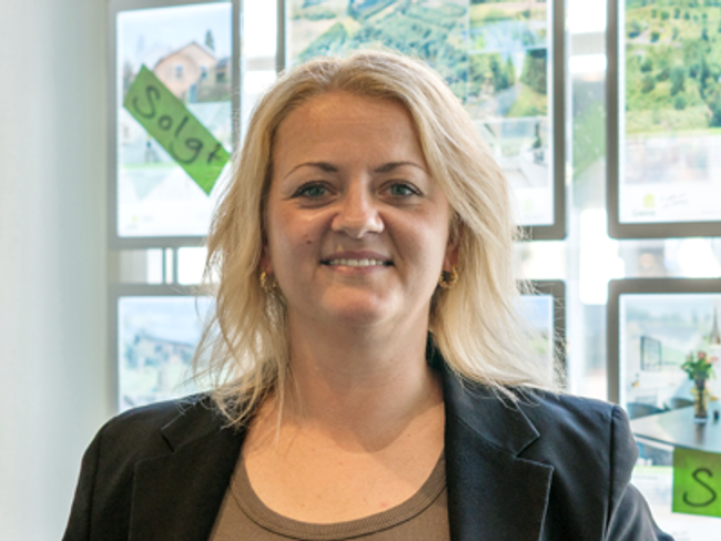 employee image