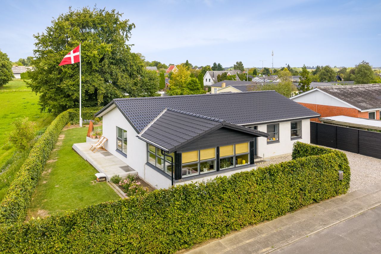 Ejendomsbillede 2 af 39