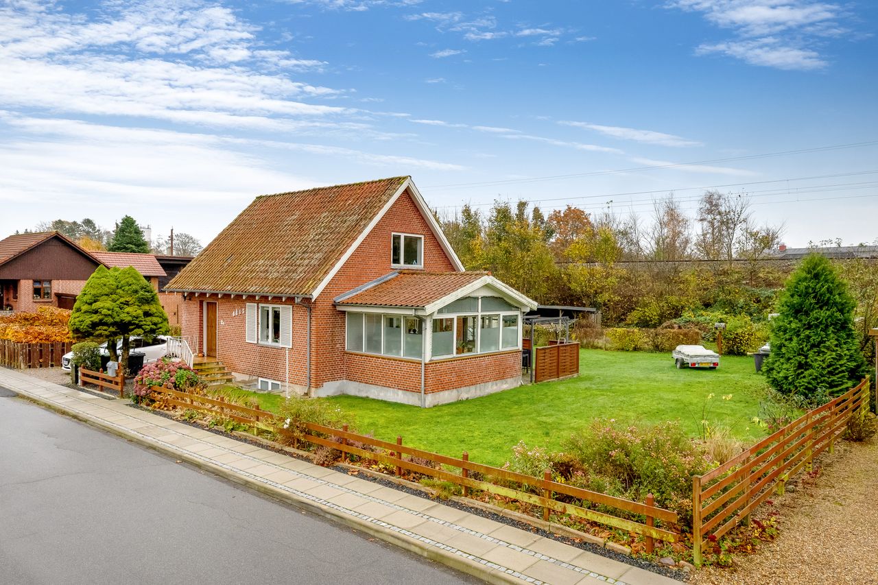 Ejendomsbillede 2 af 17