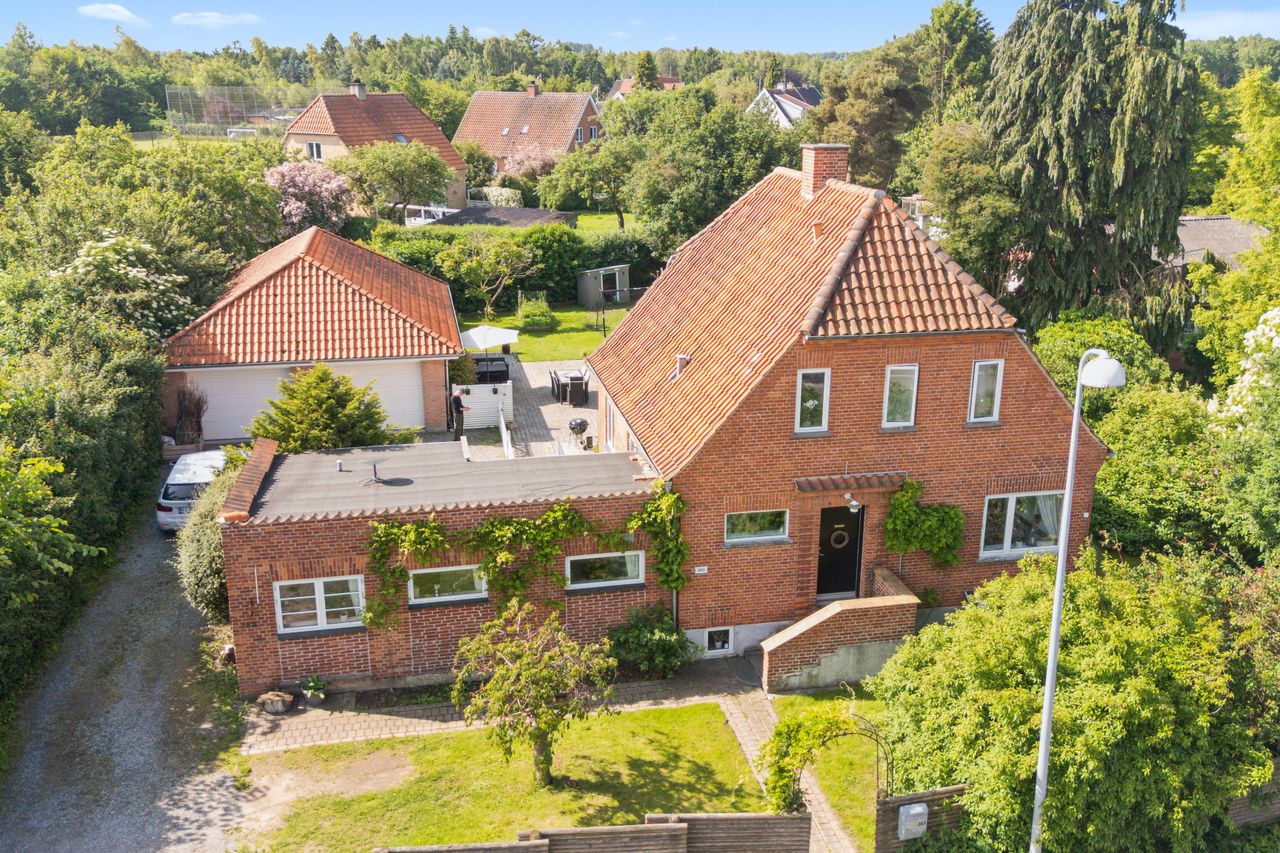 Ejendomsbillede 2 af 39