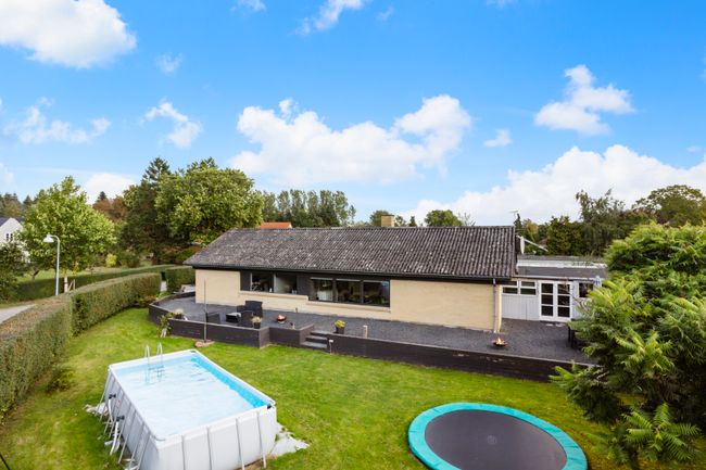 Smedeparken 8,  Villa