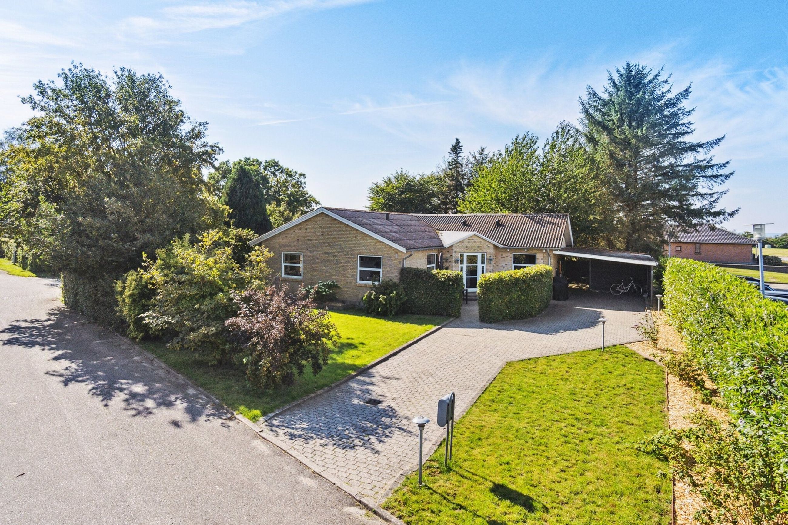 Præstevej 1,  Villa